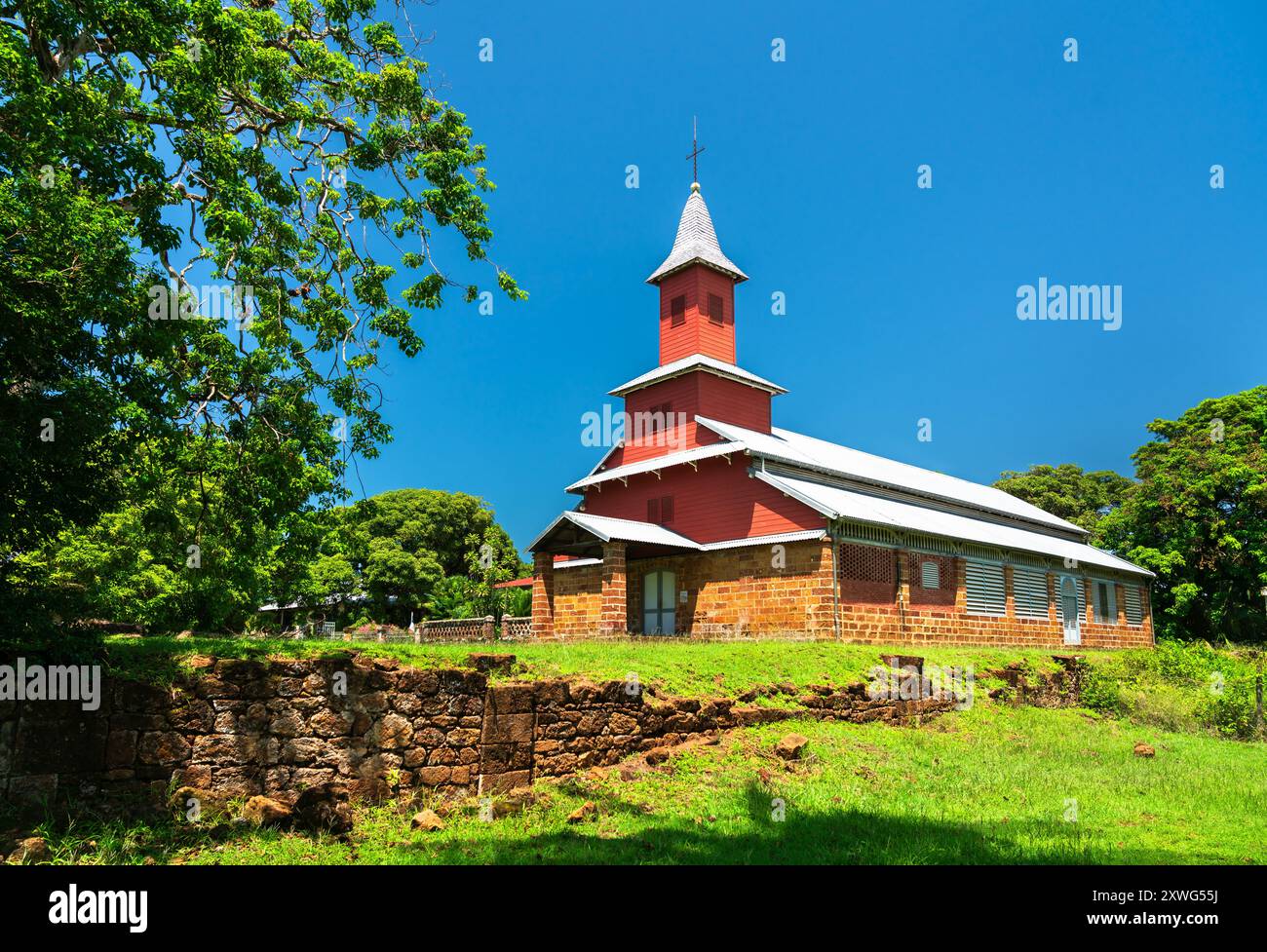 Chapelle de l'île Royale, l'une des îles du Salut en Guyane française Banque D'Images