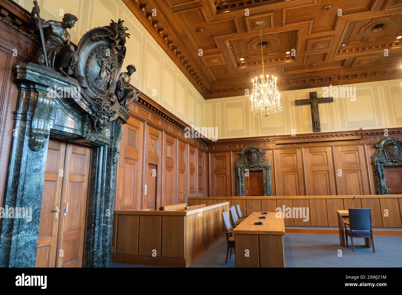 Le palais de justice de Nuremberg abrite la cour d'appel, le tribunal régional, le tribunal local et le parquet, en Allemagne Banque D'Images