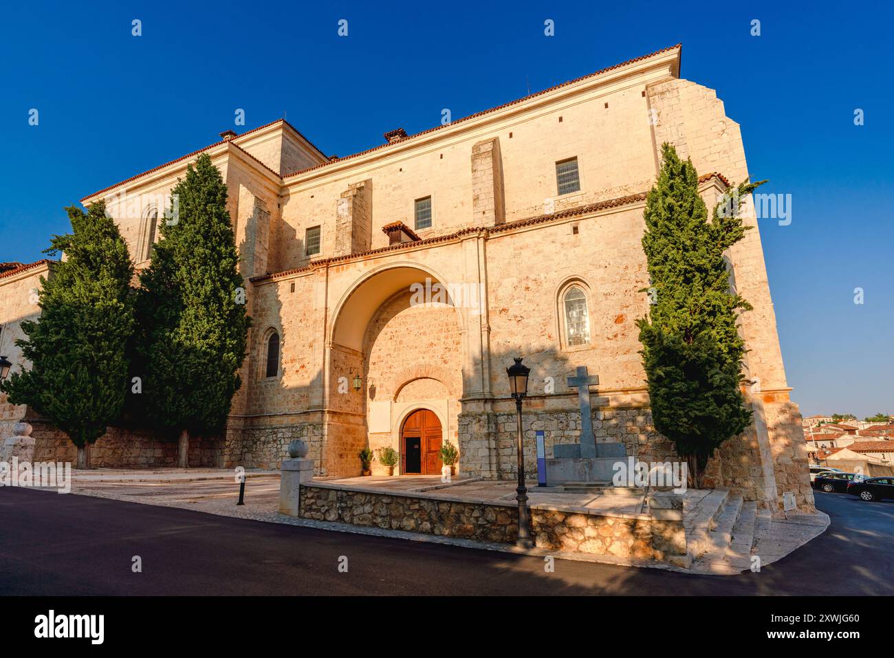 Extérieur de l'église notre-Dame de l'Assomption à Chinchón, Communauté de Madrid, Espagne Banque D'Images