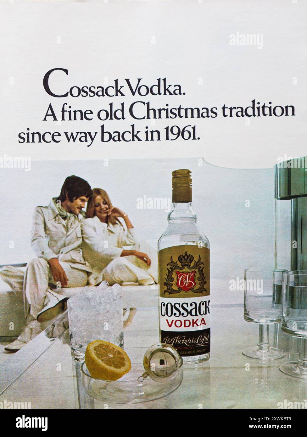 Une publicité vintage 1969 pour Cossack Vodka 'une belle tradition depuis 1961' Banque D'Images