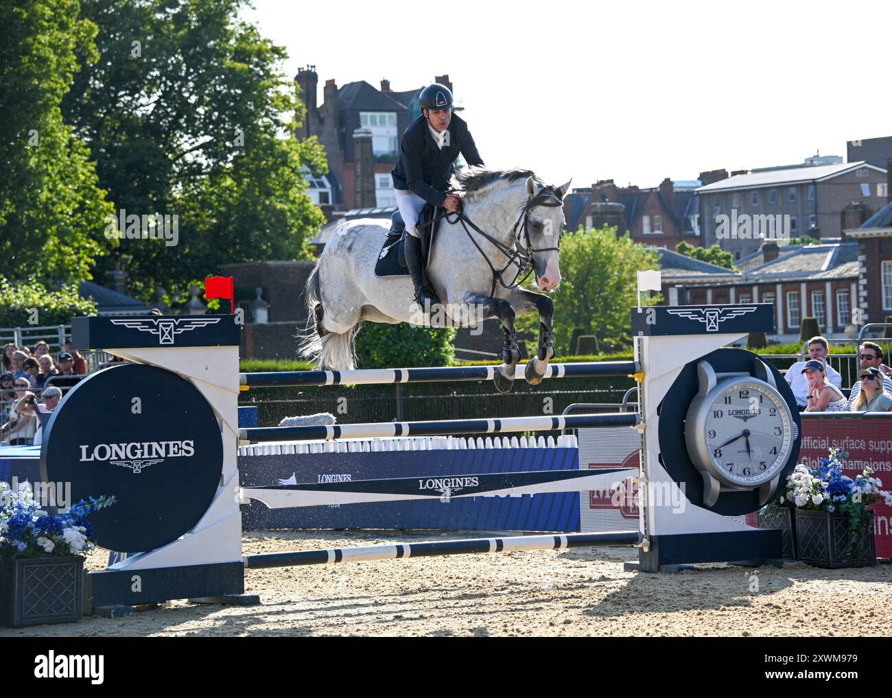 LONDRES, ANGLETERRE : 16 août 2024 : Santiago Lambre un coureur qui a complété le LGCT London 2024 Lugano Diamonds Trophy au Royal Hospital Chelsea in Banque D'Images