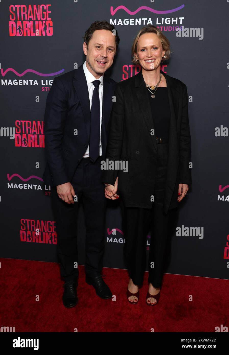 Los Angeles, CA. 19 août 2024. Giovanni Ribisi, Emily Ward à LA première de Strange Darling au DGA Theater à Los Angeles, Californie, le 19 août 2024. Crédit : Faye Sadou/Media Punch/Alamy Live News Banque D'Images