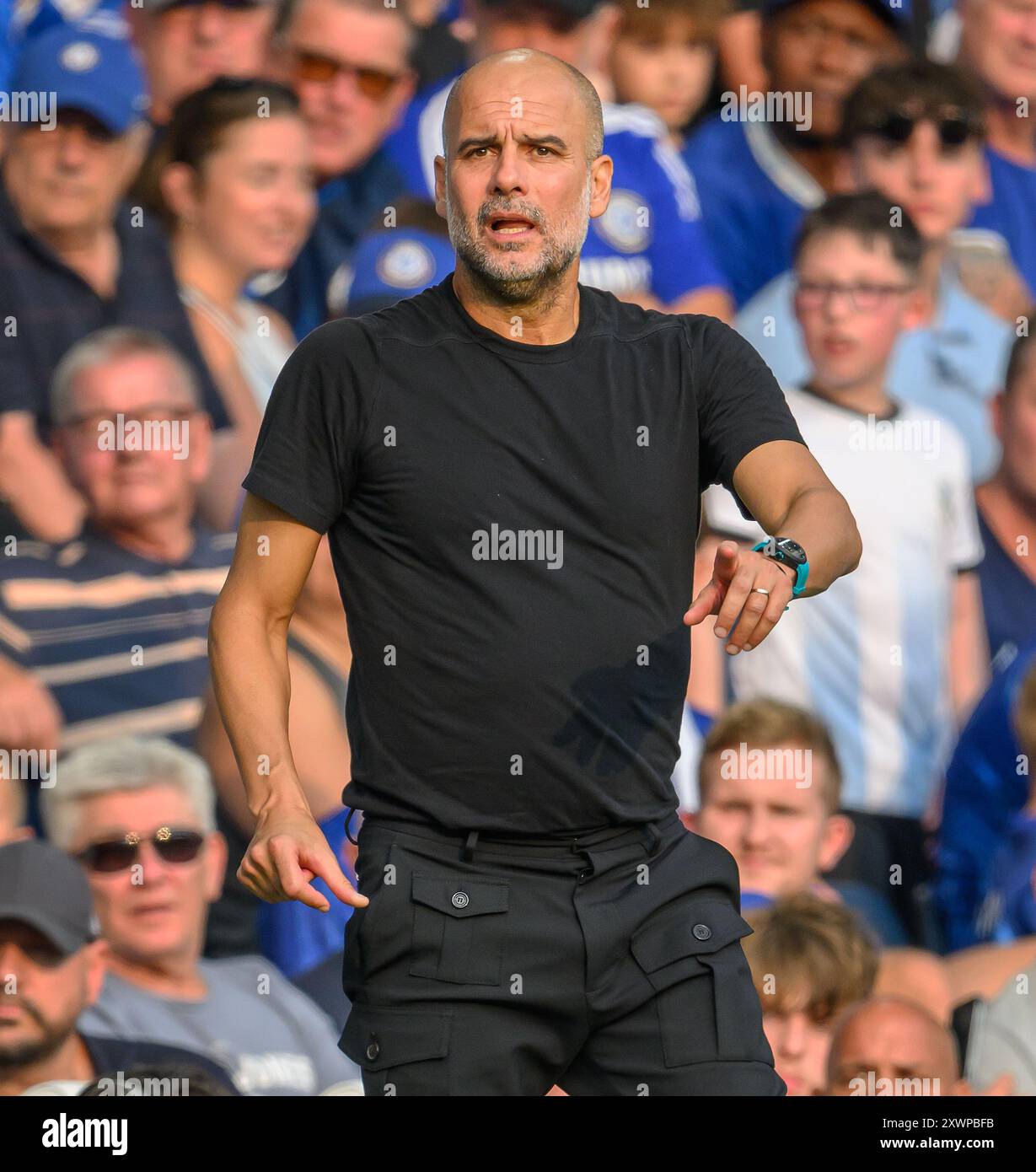 Londres, Royaume-Uni. 18 août 2024 - Chelsea v Manchester City - premier League - Stamford Bridge. Directeur municipal de Manchester, Pep Guardiola. Crédit photo : Mark pain/Alamy Live News Banque D'Images