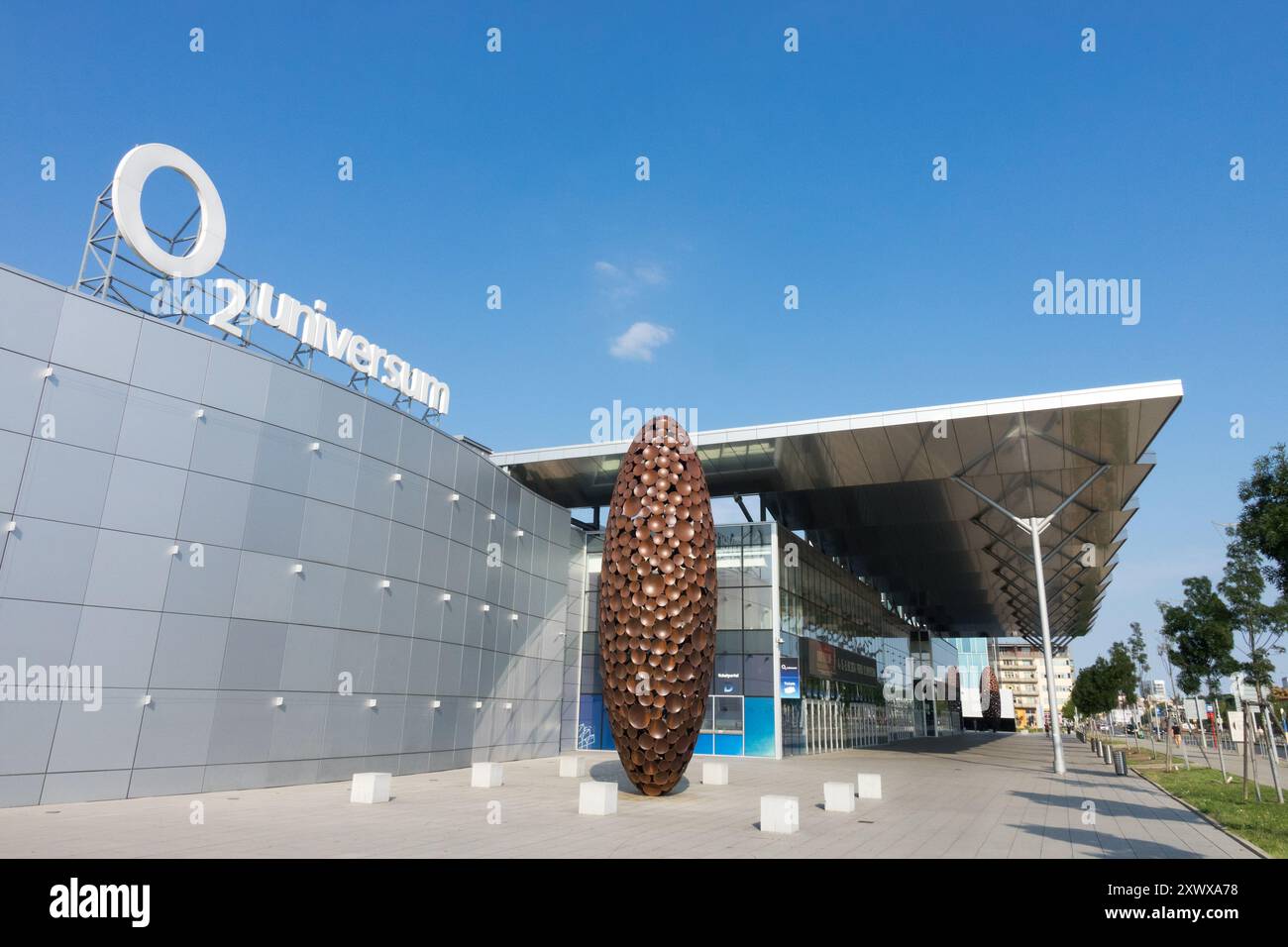 O2 Universum bâtiment multifonctionnel Prague République tchèque Banque D'Images