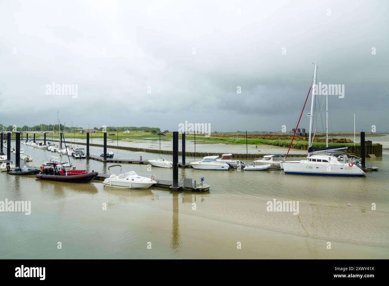 Yachts amarrés au Crotoy, hauts-de-France, nord de la France Banque D'Images