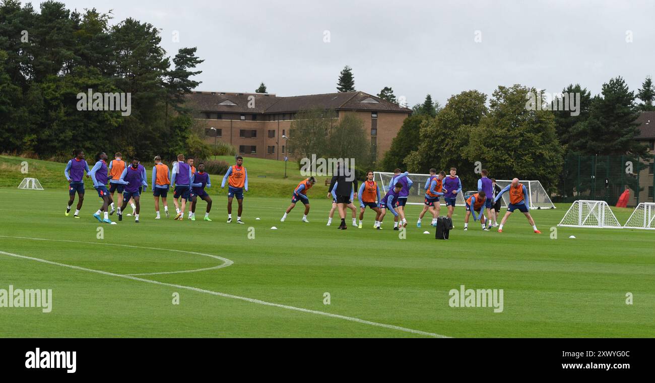 Oriam Sports Centre Edinburgh.Scotland.UK.21st Aug 24 session d'entraînement des cœurs avant de s'envoler pour leur UEFA Europa League première jambe à égalité avec la tenue tchèque Viktoria Plzen. Crédit : eric mccowat/Alamy Live News Banque D'Images