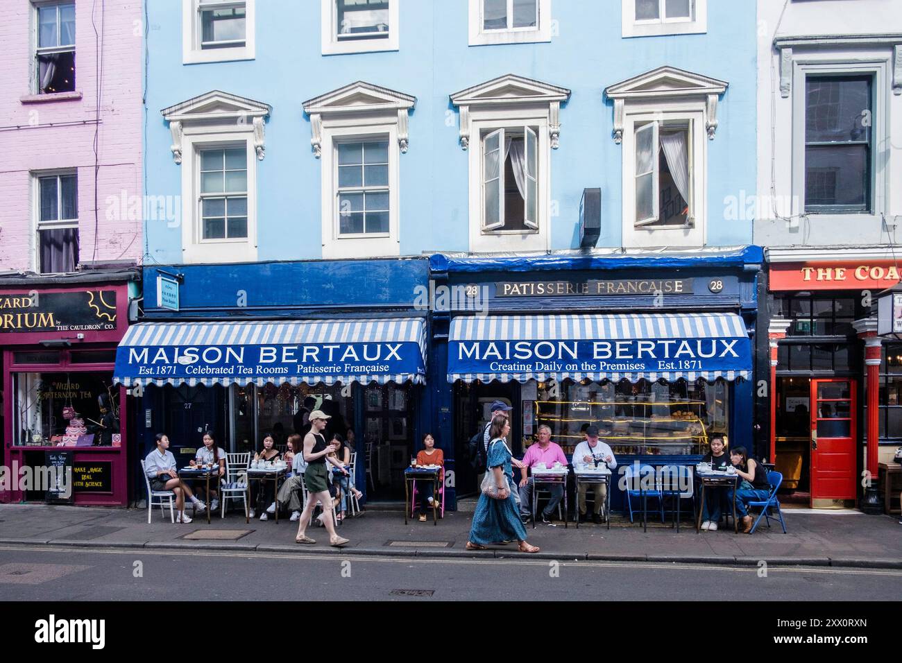 Maison Bertaux, French Patisserie, Greek Street, Soho, Londres, ROYAUME-UNI Banque D'Images