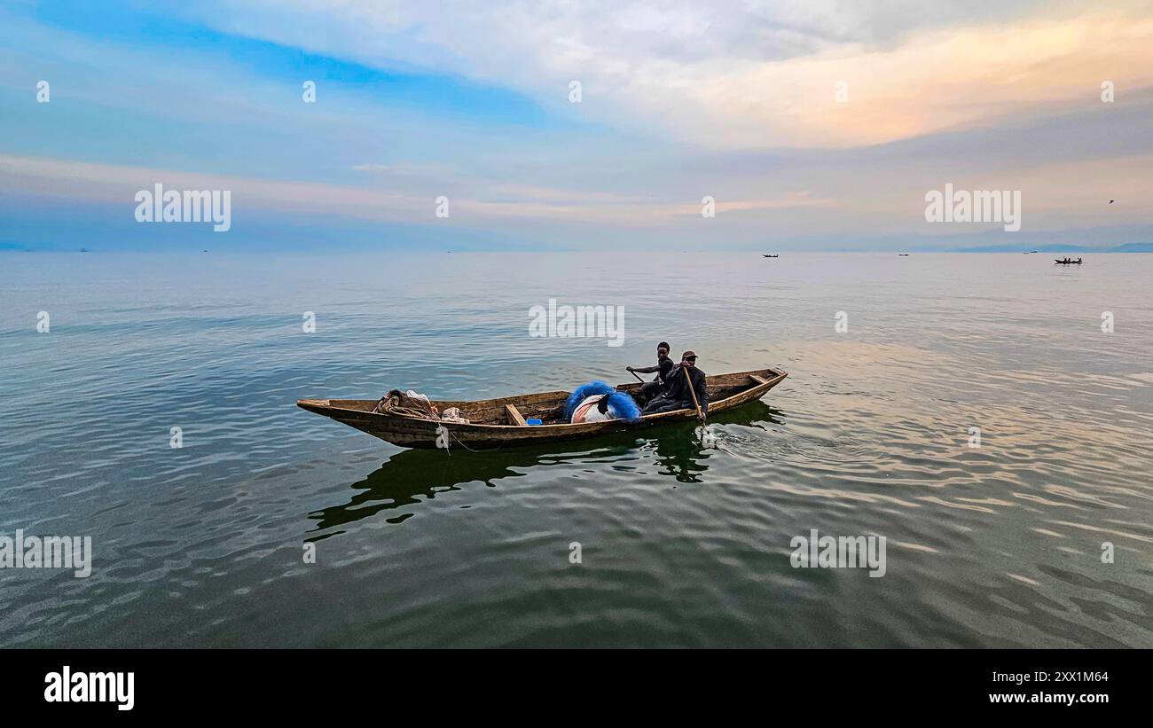 Bateau de pêche sur le lac Kivu, Goma, République démocratique du Congo, Afrique Banque D'Images