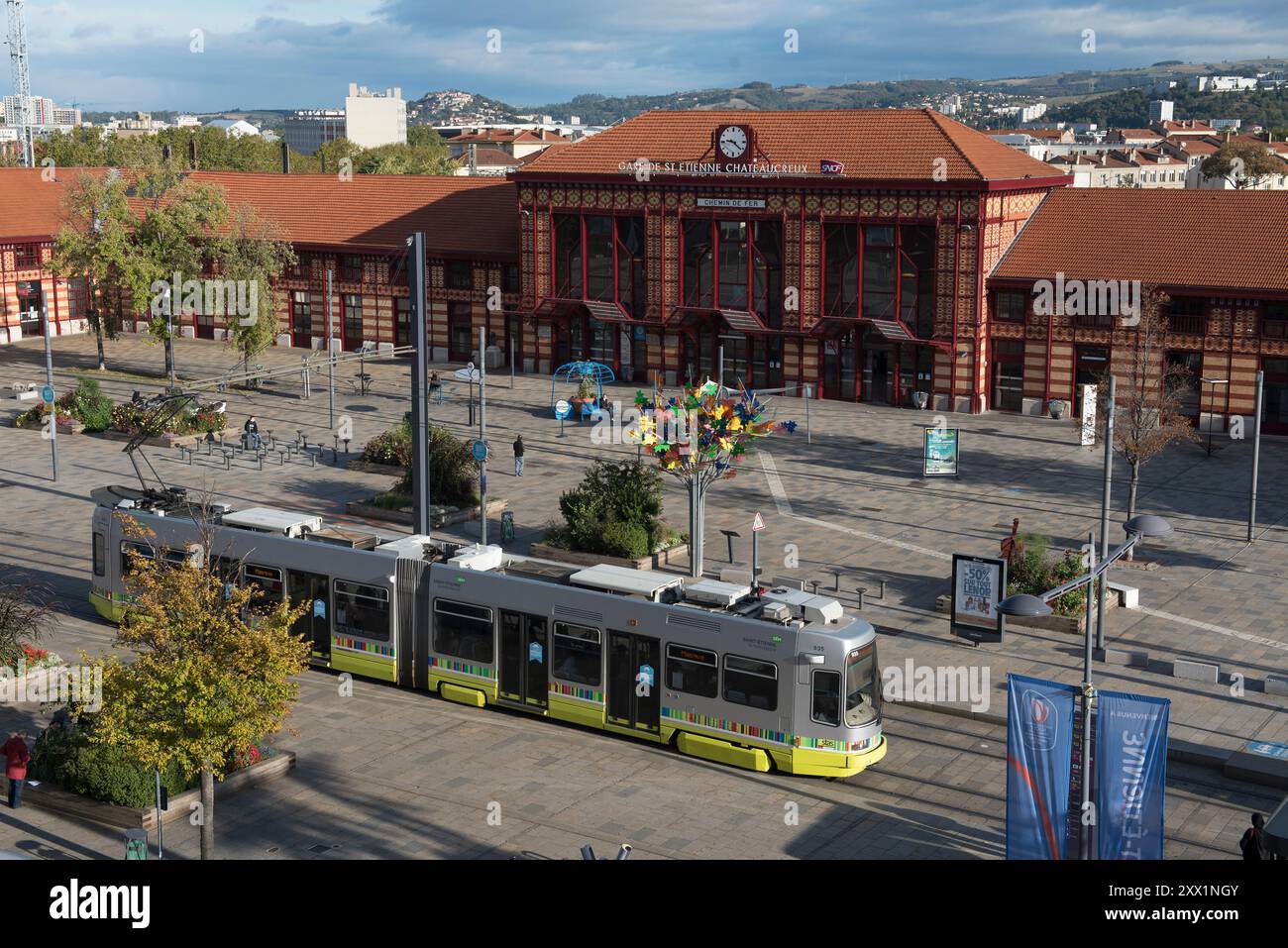 Gare de Saint-Etienne-Chateaucreux, Saint-Etienne, Loire Department, Auvergne-Rhône-Alpes region, France, Europe Banque D'Images