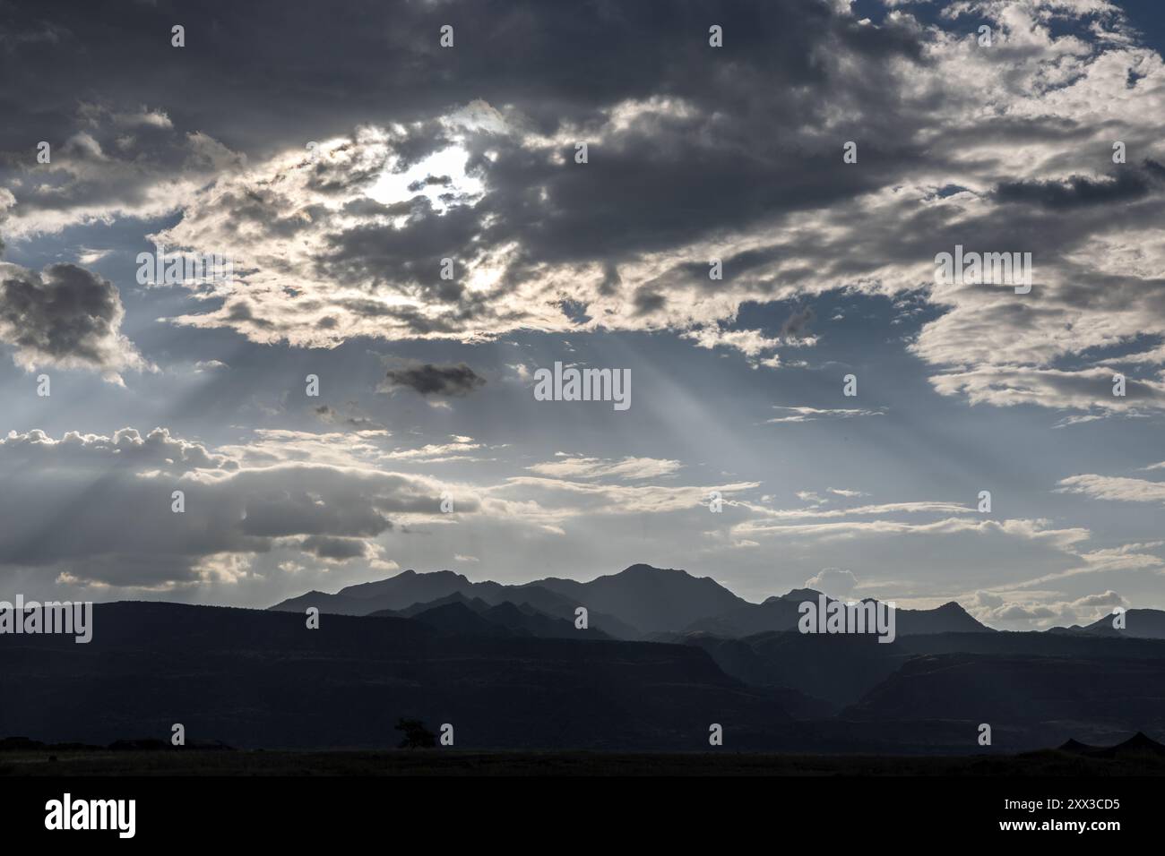 Ciel et vue, Lac Natron, Tanzanie Banque D'Images