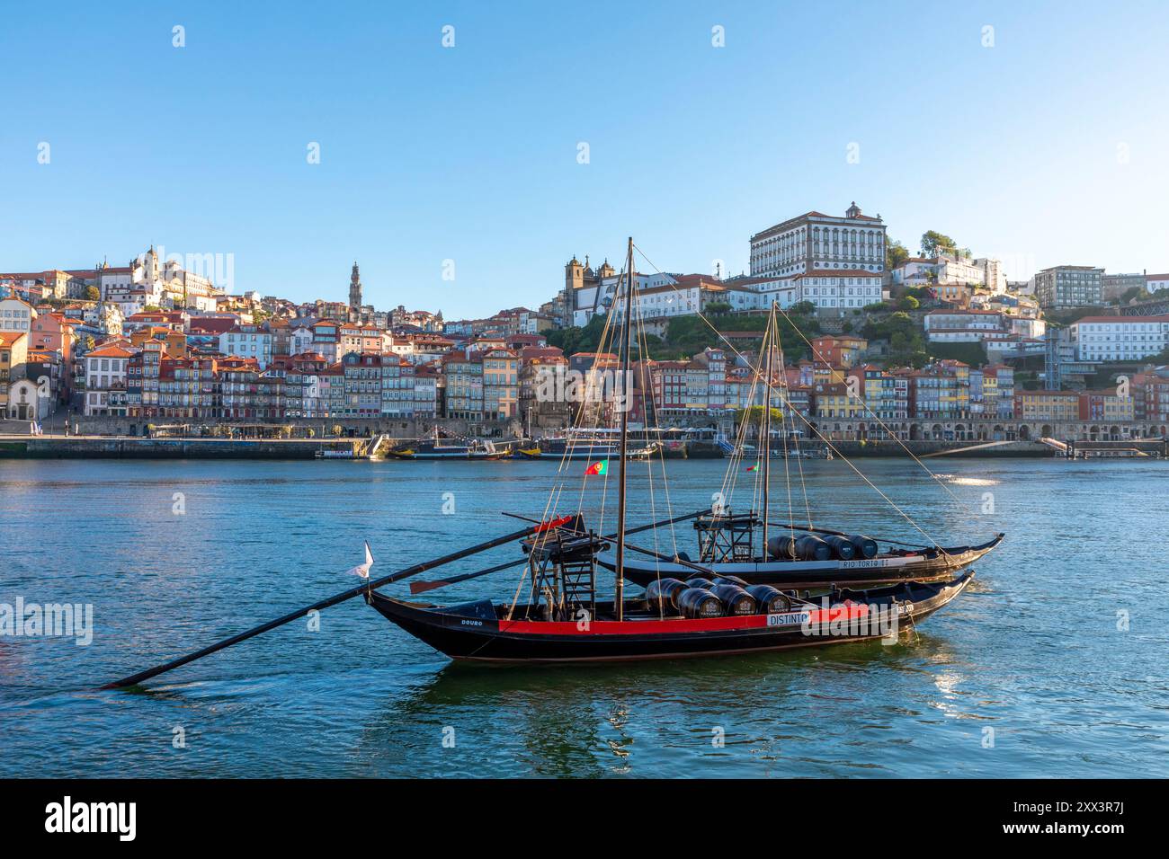 Bateaux Rabelo sur le fleuve Douro, Porto, Portugal, Europe du Sud Banque D'Images