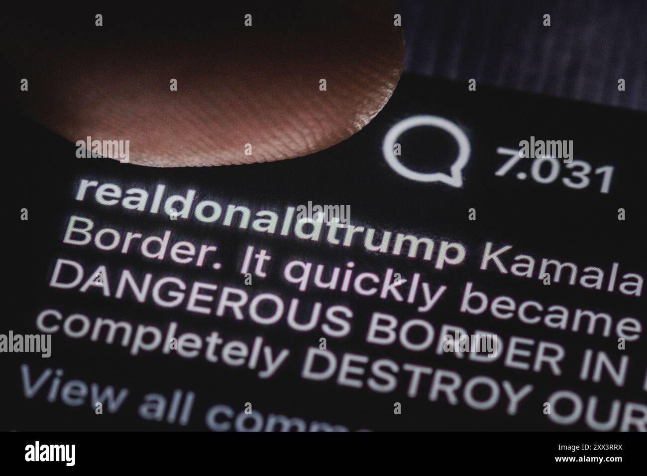 Berlin, Deutschland. 22 août 2024. Le compte Instagram de l’ancien président américain Donald Trump est vu sur un smartphone. Berlin, le 22 août 2024. Crédit : dpa/Alamy Live News Banque D'Images