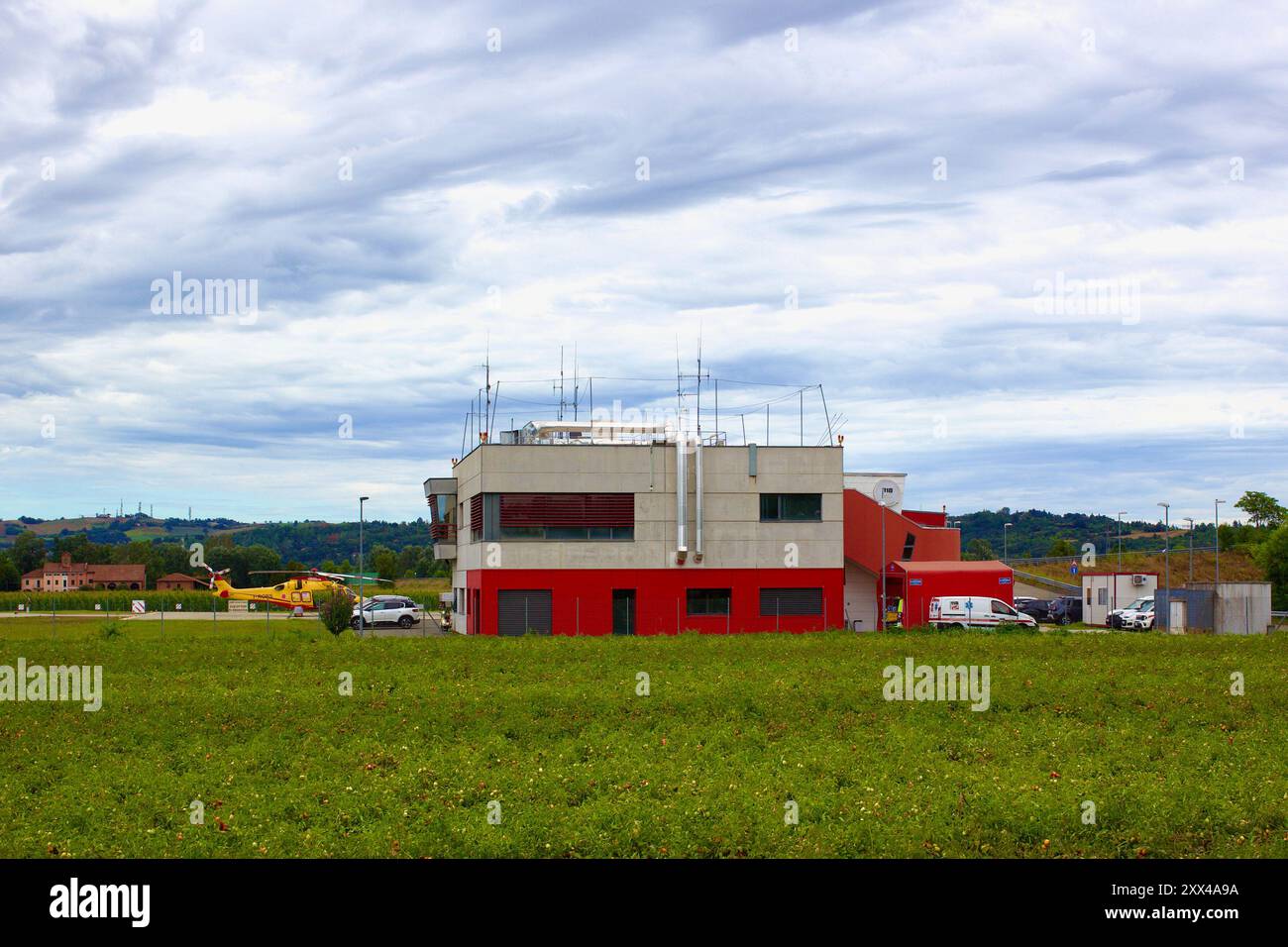 Centrale Operativa Emergenza 118 e base Elisoccorso Alessandria Banque D'Images