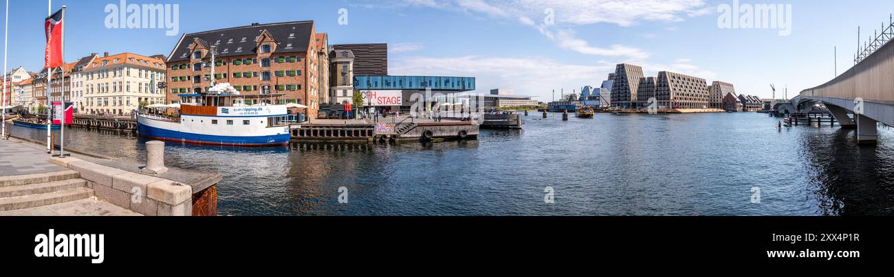 Vue panoramique sur le front de mer de Copenhague et le théâtre, Danemark Banque D'Images