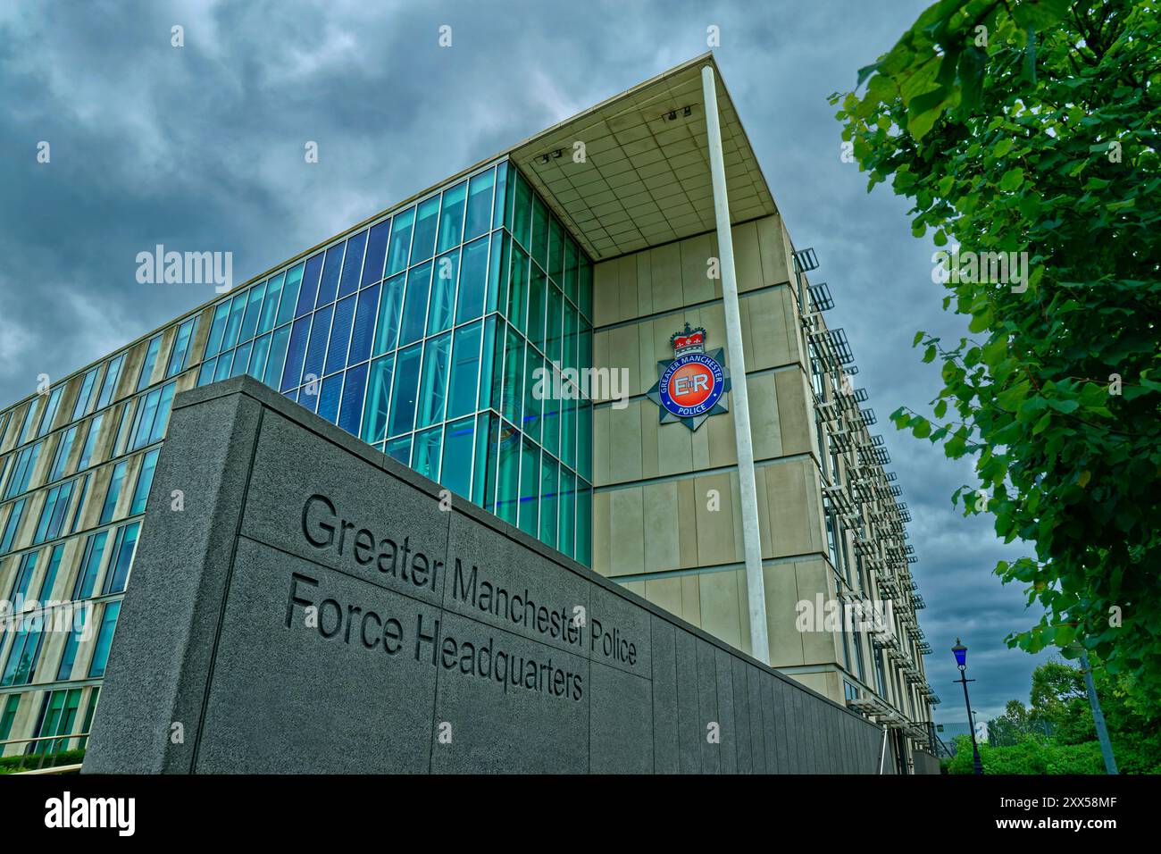 Bâtiment du quartier général de la Greater Manchester police Force à Moston Vale, North Manchester, Angleterre. Banque D'Images