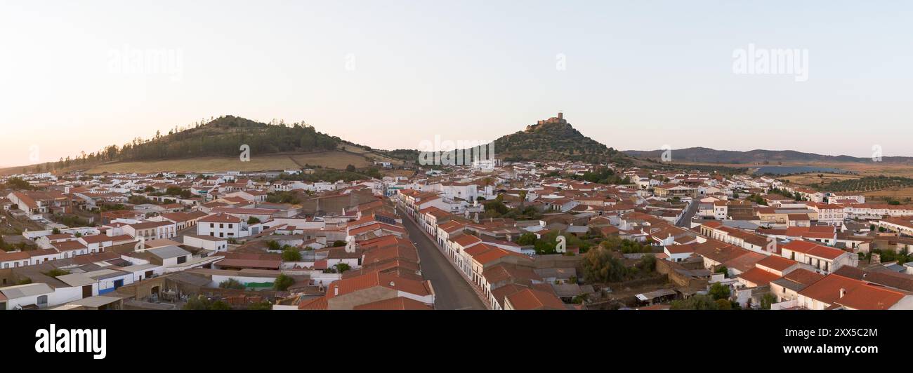 Vue panoramique d'Alconchel, Badajoz, Estrémadure, Espagne Banque D'Images
