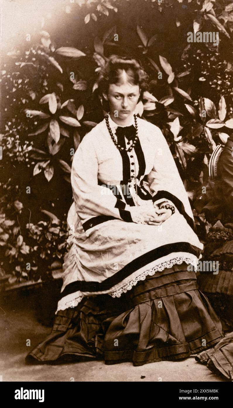 Photographie d'Alice Liddell (Alice de « Alice au pays des merveilles »). c.1870 Banque D'Images