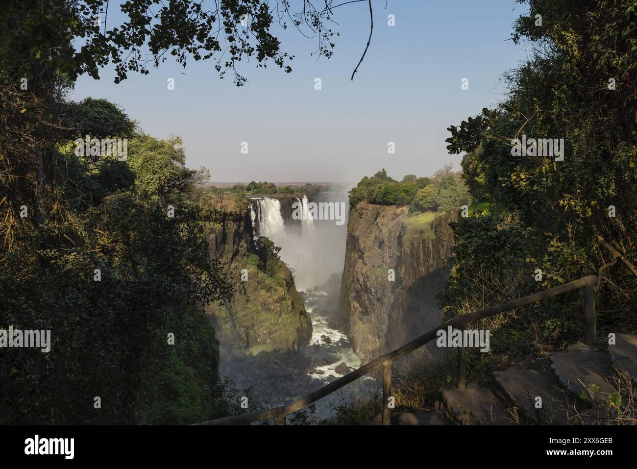 Victoria Falls (également appelé Mosi-oa-Tunya) près de Livingstone au Zimbabwe Banque D'Images