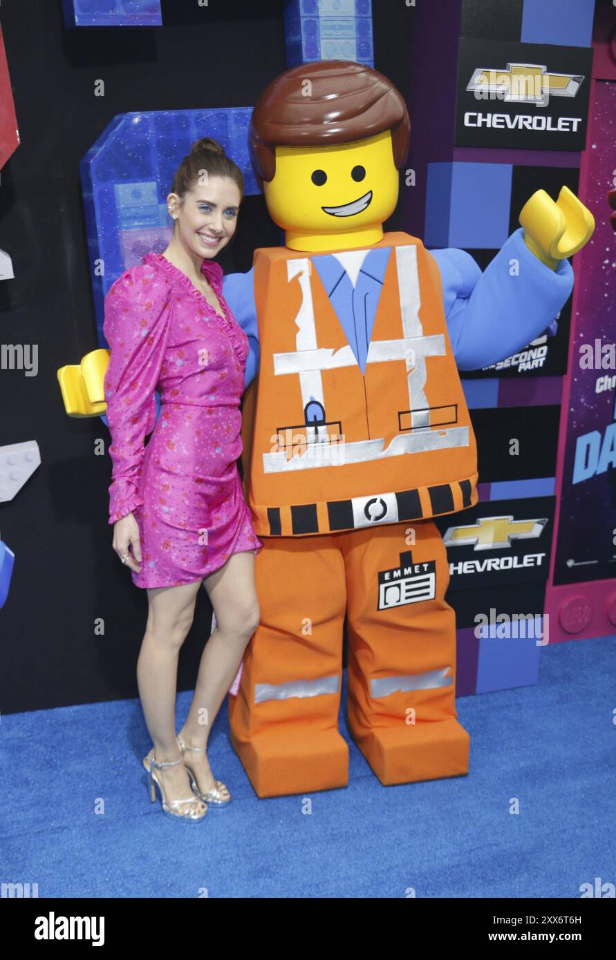 Alison Brie au Los Angeles premiere de 'Le Lego Film 2 : La deuxième partie' qui s'est tenue au Regency Village Theatre de Westwood, USA le 2 février, 201 Banque D'Images