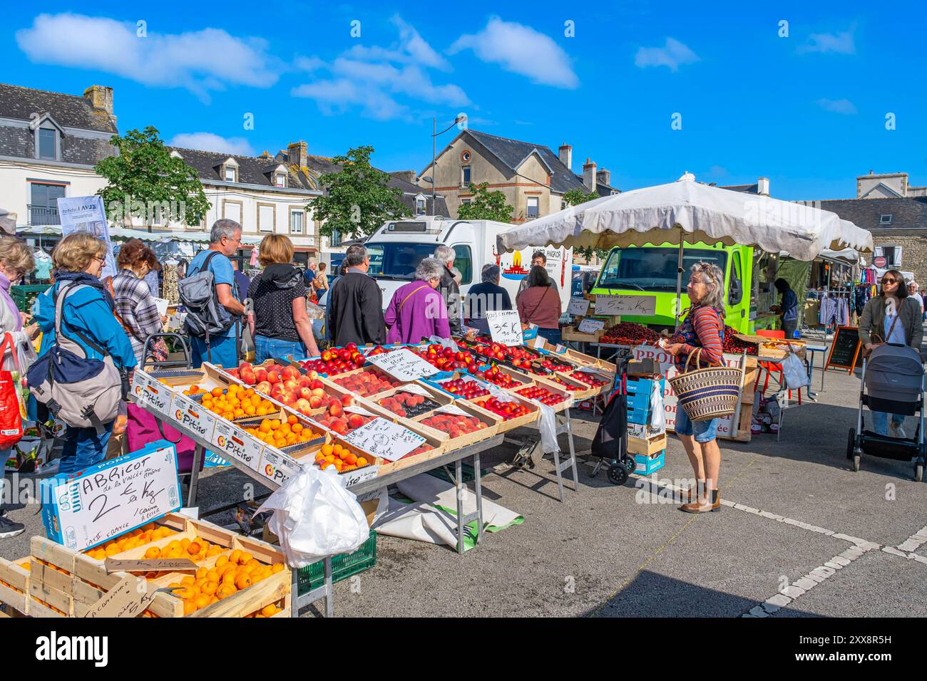 France, Finistère, Pont-l'Abbé, le marché du jeudi Banque D'Images