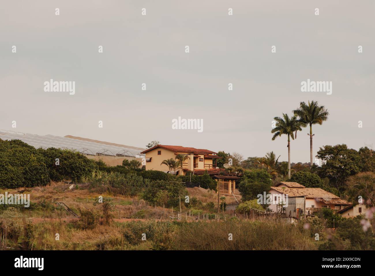 vue de la maison depuis le sommet de la montagne Banque D'Images