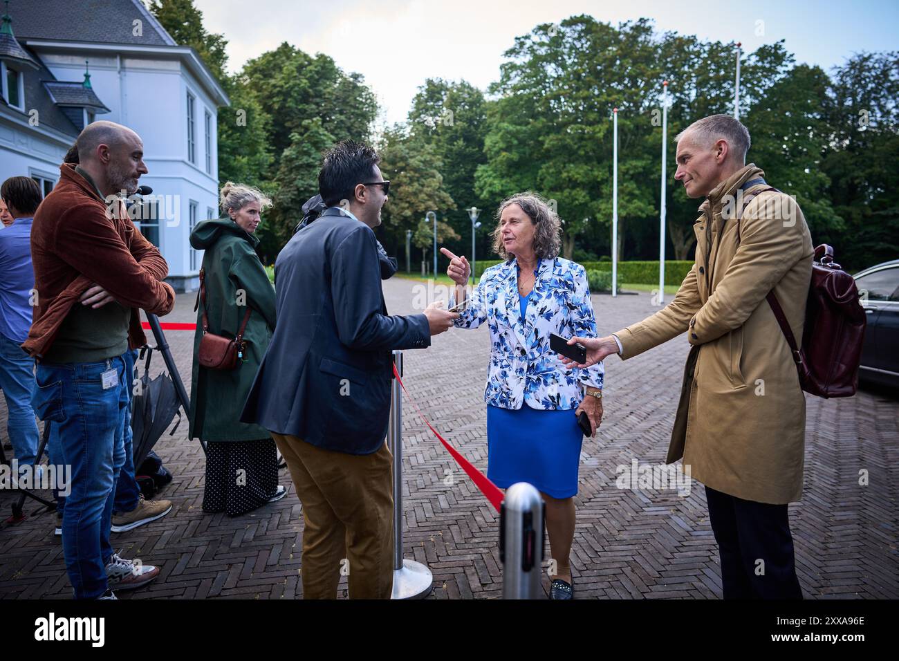 LA HAYE - 23/08/2024, Marjolein Faber, ministre de l'asile et des migrations après le Conseil des ministres. Normalement, ces réunions ont lieu au ministère des Affaires générales au Binnenhof, mais en raison de sa rénovation, l'équipe ministérielle se détourne vers le Catshuis, la résidence officielle du premier ministre. ANP PHIL NIJHUIS pays-bas Out - belgique Out Banque D'Images