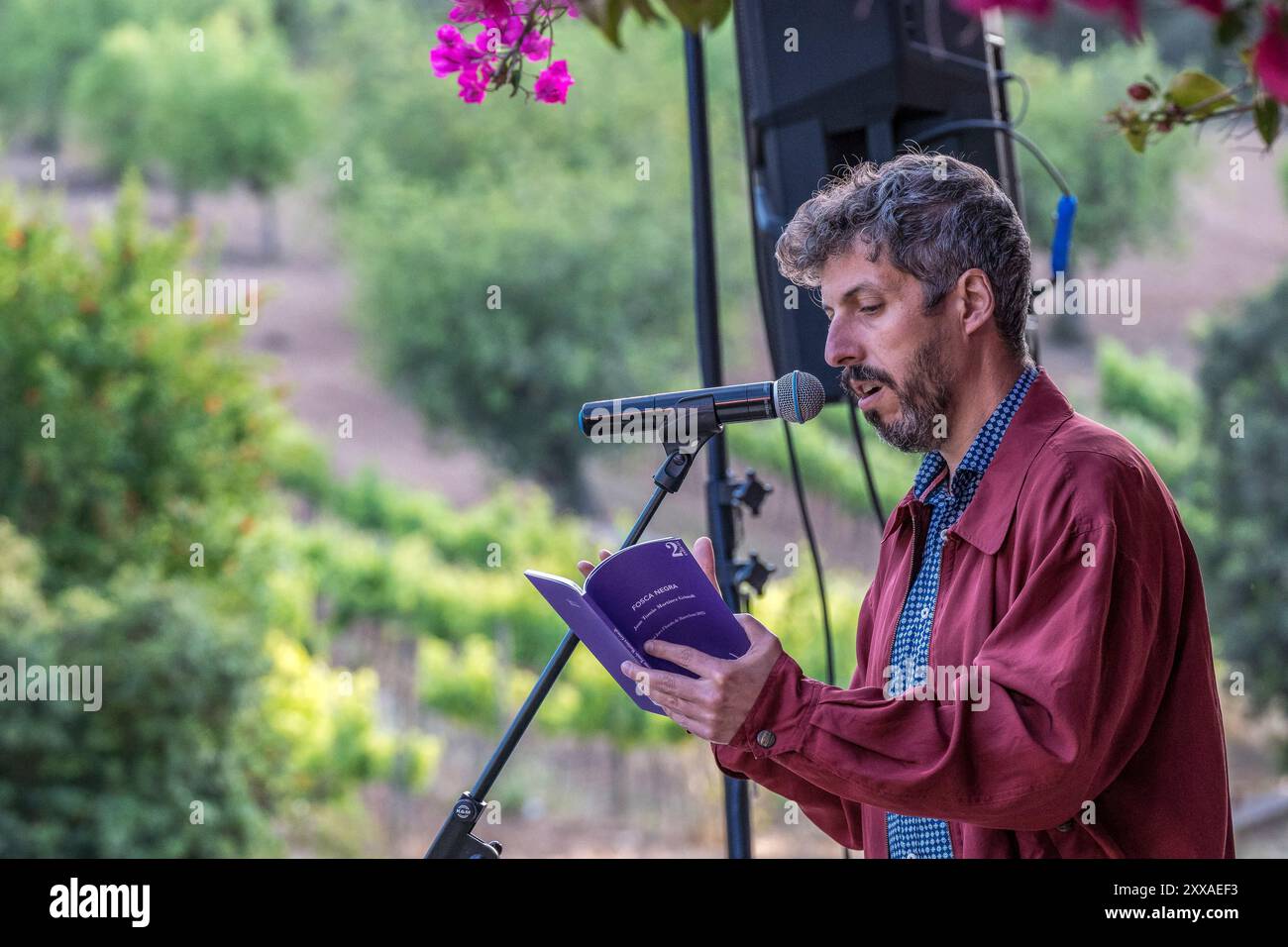 Joan Tomàs Martínez, appariement de poèmes et de vins à la cave Can Majoral, Fundació Mallorca Literària, Algaida, Majorque, Îles Baléares, Espagne Banque D'Images