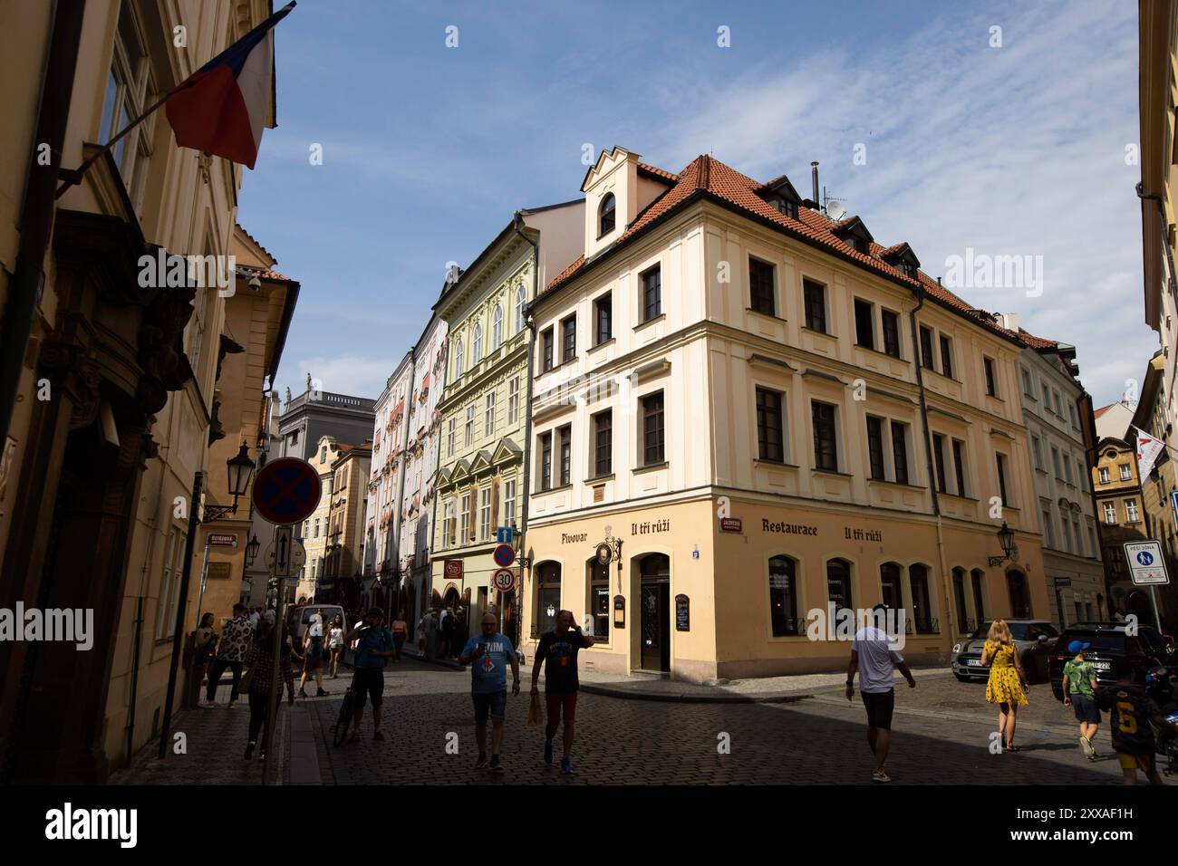 Paysages et rues du centre historique de la ville de Prague. Banque D'Images