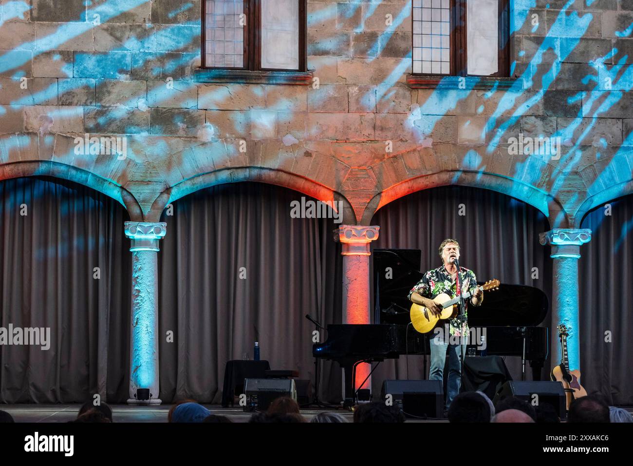 Rufus Wainwright, concert acoustique dans le cloître de Pollença, Majorque, Îles Baléares, Espagne Banque D'Images