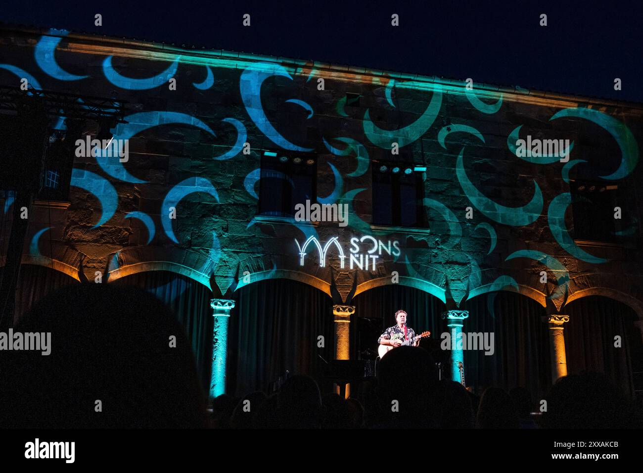 Rufus Wainwright, concert acoustique dans le cloître de Pollença, Majorque, Îles Baléares, Espagne Banque D'Images