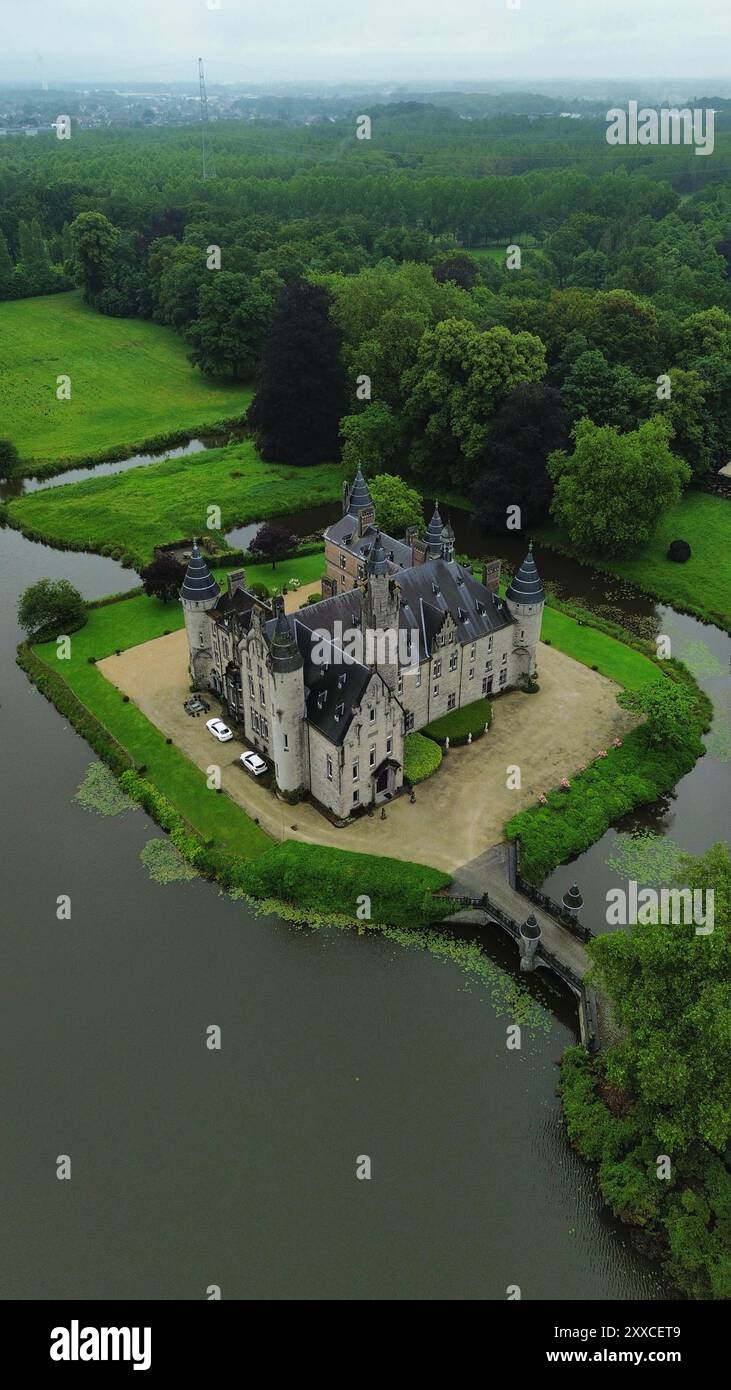 Drone photo Château de Marnix de Sainte-Aldegonde belgique europe Banque D'Images