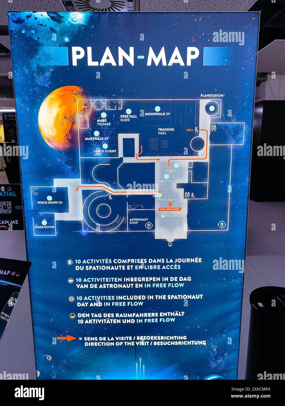 Euro Space Center, Belgique - avril 25 2024 : Plan des installations intérieures de l'Euro Space Center en Belgique Banque D'Images