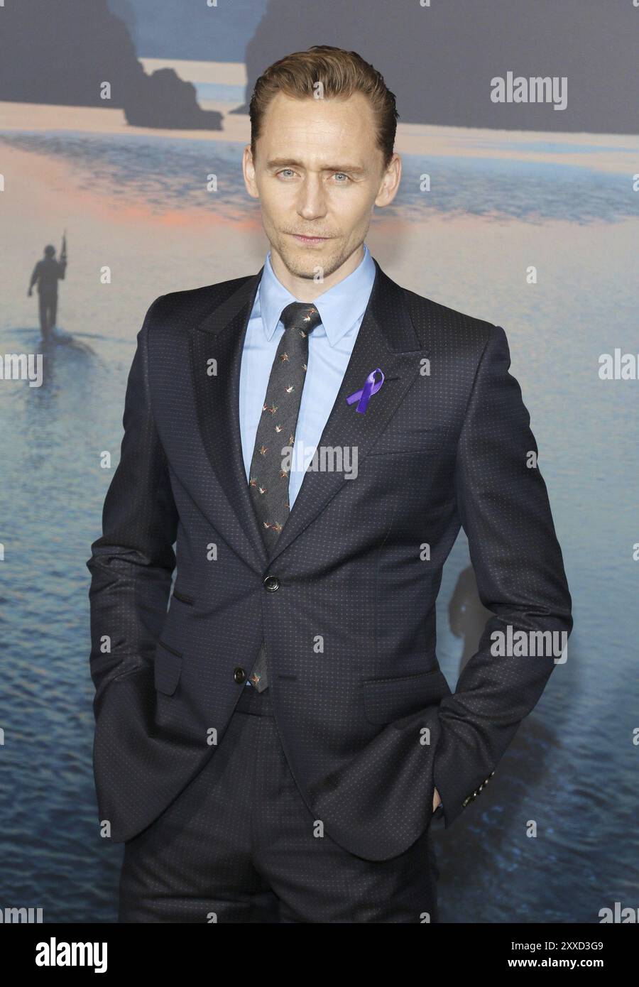 Tom Hiddleston lors de la première de Kong : Skull Island à Los Angeles au El Capitan Theatre à Hollywood, États-Unis, le 8 mars 2017 Banque D'Images