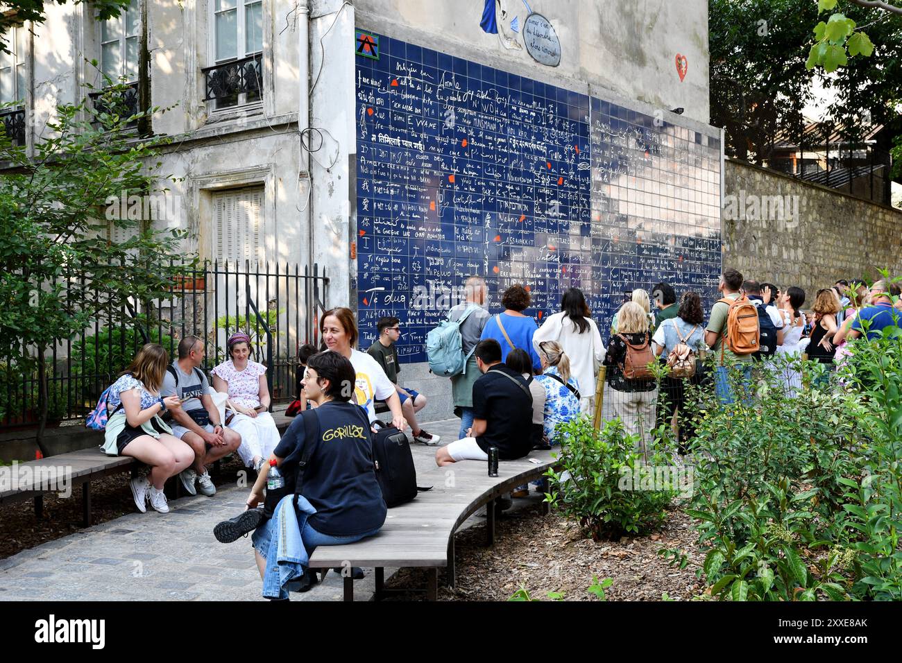 Mur d'amour au jardin des Abbesses - Montmartre, Paris, France Banque D'Images