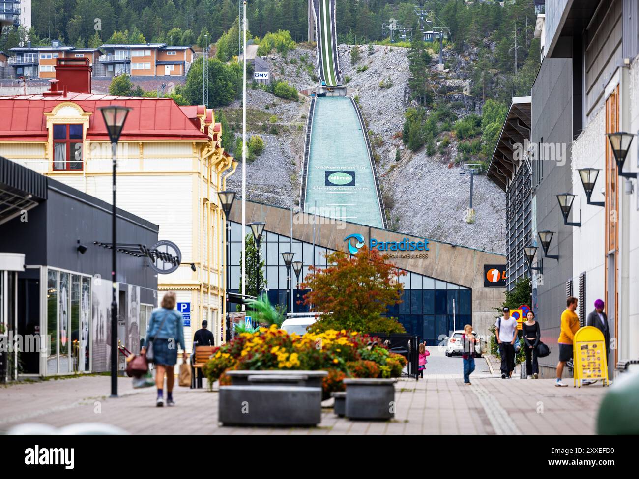 Paradiskullen est une colline de saut à ski, dans la ville de Örnsköldsvik, en Suède. Banque D'Images