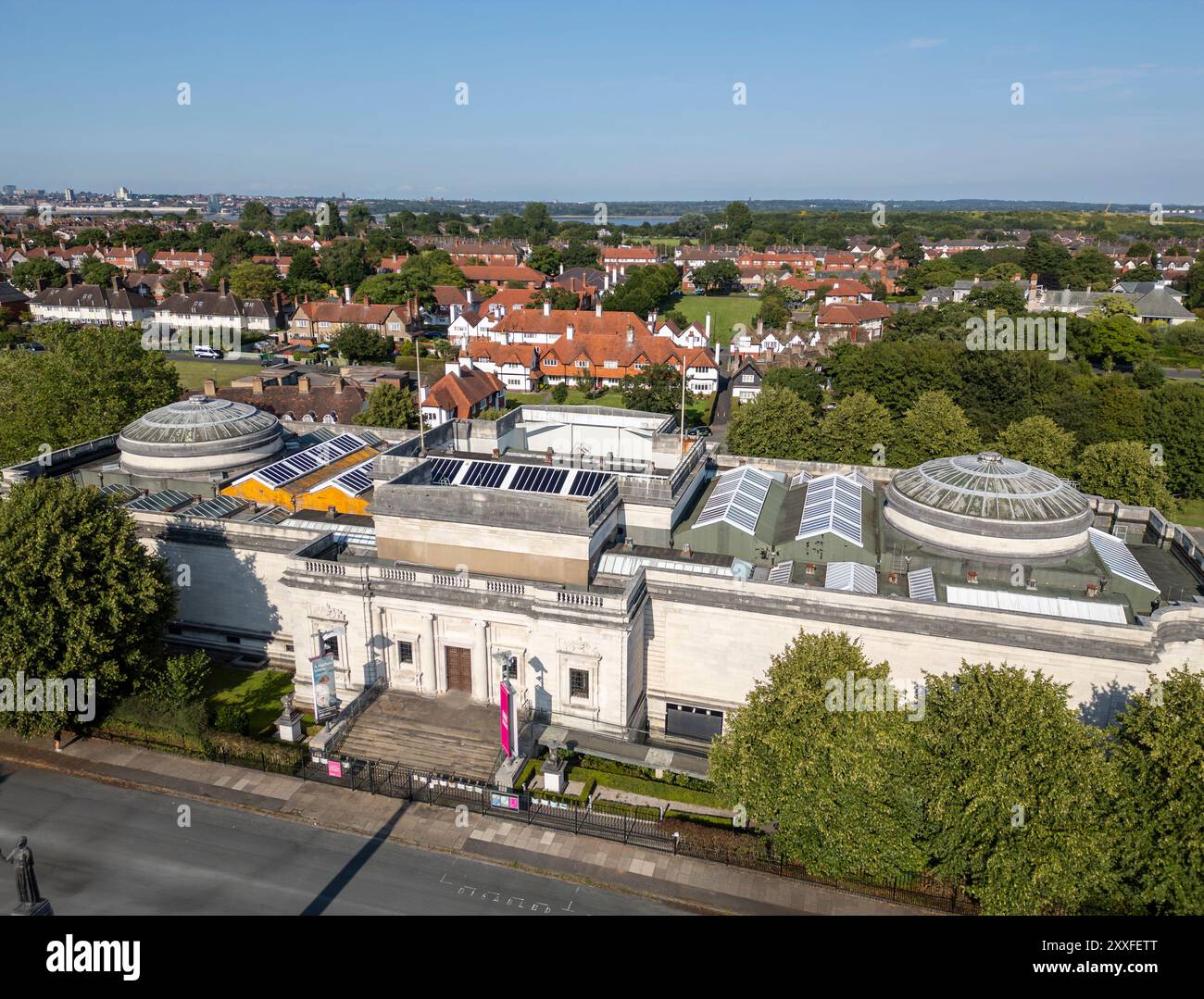 Vue aérienne de la galerie d'art Lady lever dans le village anglais de Port Sunlight, Wirral, Angleterre Banque D'Images