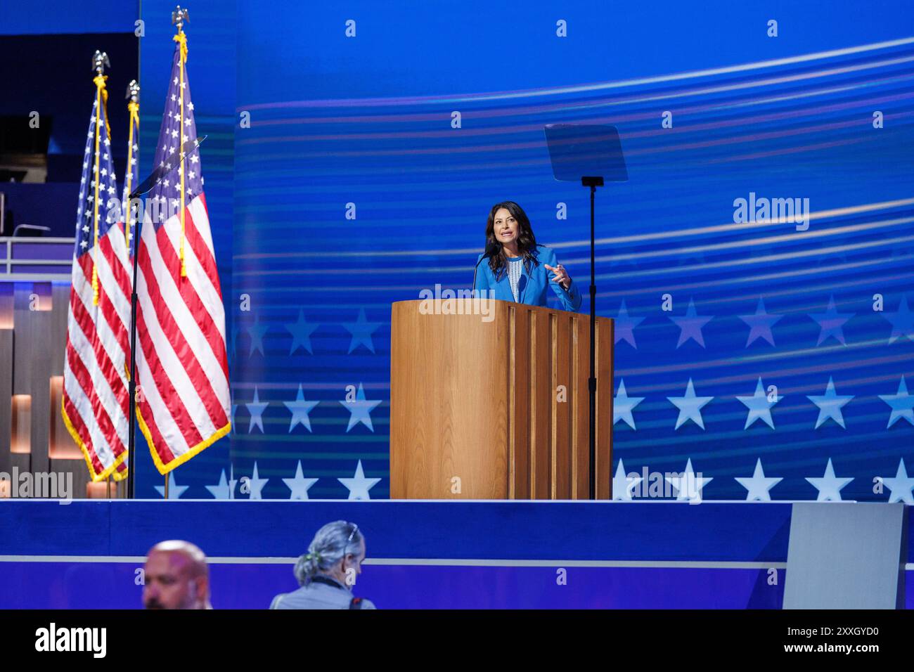 Chicago, États-Unis. 21 août 2024. Le procureur général du Michigan, Dana Nessel, parle la troisième nuit de la Convention nationale démocrate à Chicago, Ill., le 21 août 2024. (Photo de Andrew Roth/Sipa USA) crédit : Sipa USA/Alamy Live News Banque D'Images