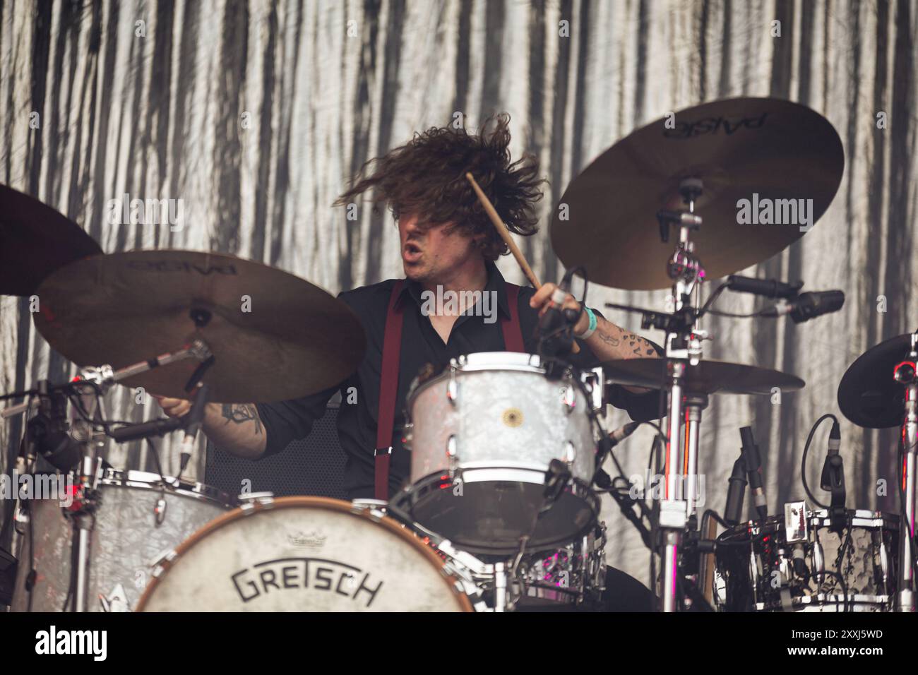 Paris, France. 22 août 2024. Gareth Grover, batteur de Frank carter and the Rattlsnakes, se produit en direct pendant le concert. Frank carter et les crotales joués lors de la deuxième journée du Rock en Seine Festival, au domaine National Saint-Cloud, à Paris. (Photo de Telmo Pinto/SOPA images/SIPA USA) crédit : SIPA USA/Alamy Live News Banque D'Images