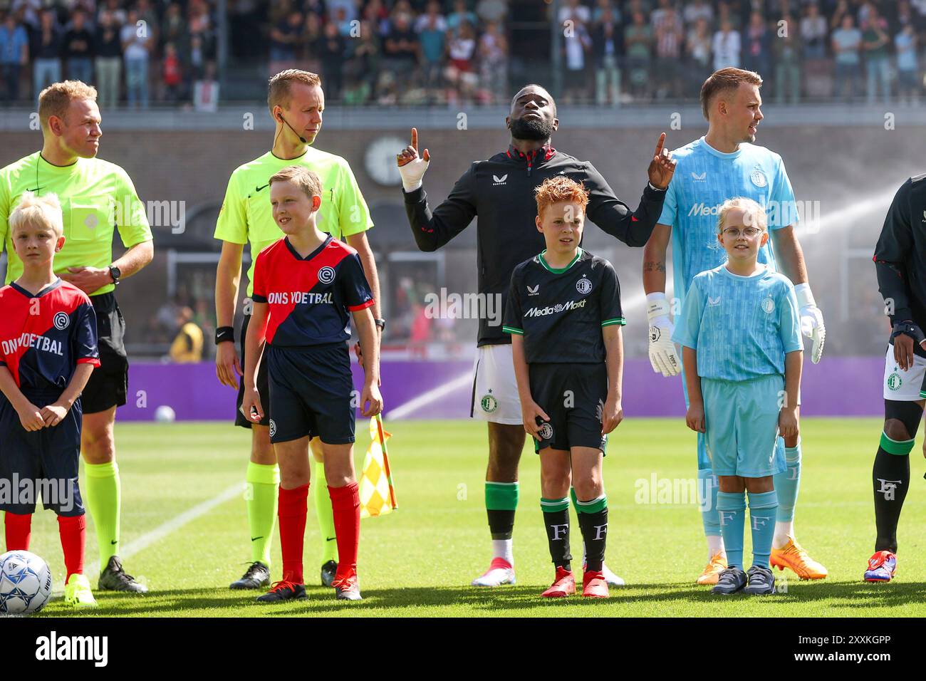 Rotterdam, pays-Bas. 25 août 2024. ROTTERDAM, PAYS-BAS - AOÛT 25 : Lutsharel Geertruida de Feyenoord avant le match Néerlandais Eredivisie entre le Sparta Rotterdam et Feyenoord au Sparta-stadion Het Kasteel le 25 août 2024 à Rotterdam, pays-Bas. (Photo de Hans van der Valk/Orange Pictures) crédit : dpa/Alamy Live News Banque D'Images