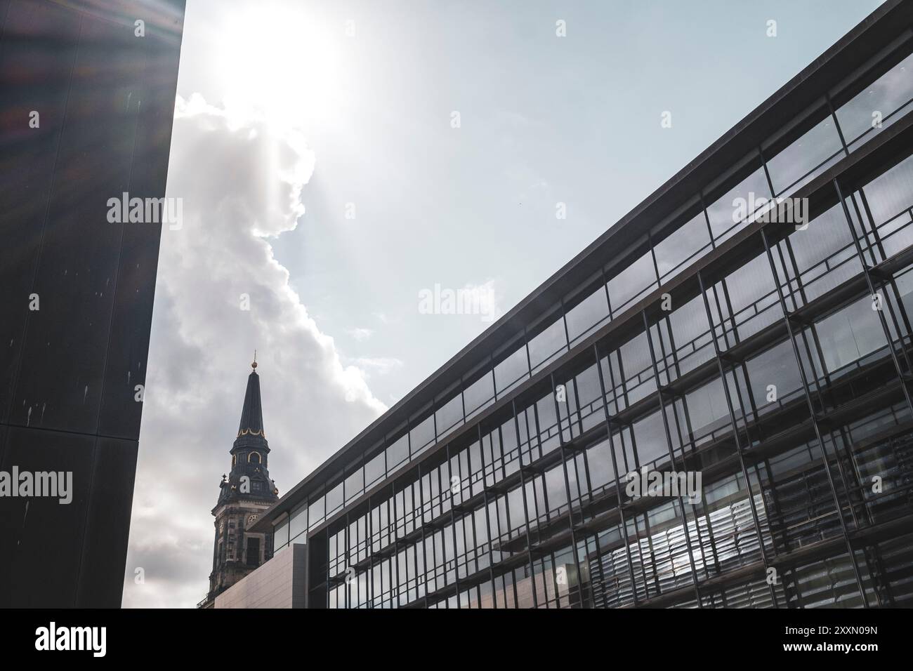 Architecture ancienne et moderne dans le centre de Copenhague, Danemark Banque D'Images