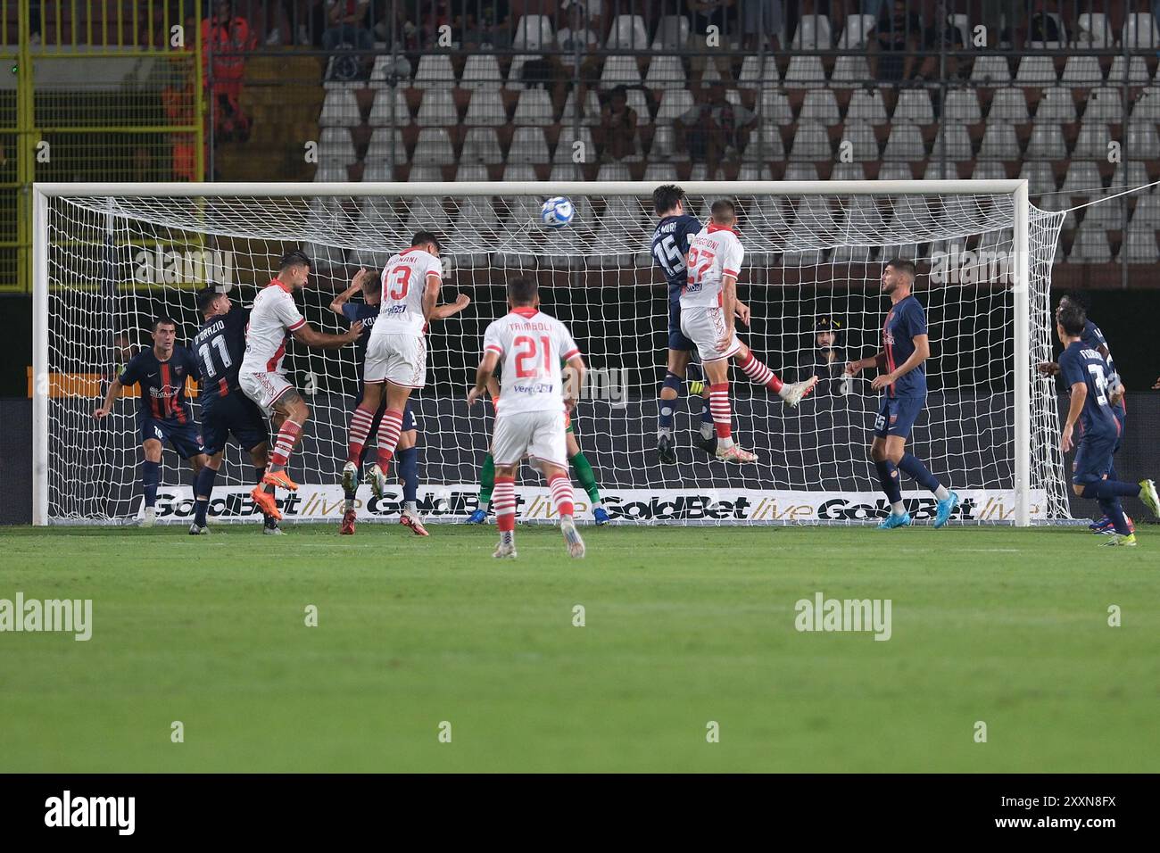 Tommaso Maggioni de Mantova 1911 lors du match de championnat italien de football de Serie B entre Mantova 1911 et Cosenza Calcio 1914 au stade Danilo Martelli le 25 août 2024, Mantoue, Italie. Banque D'Images