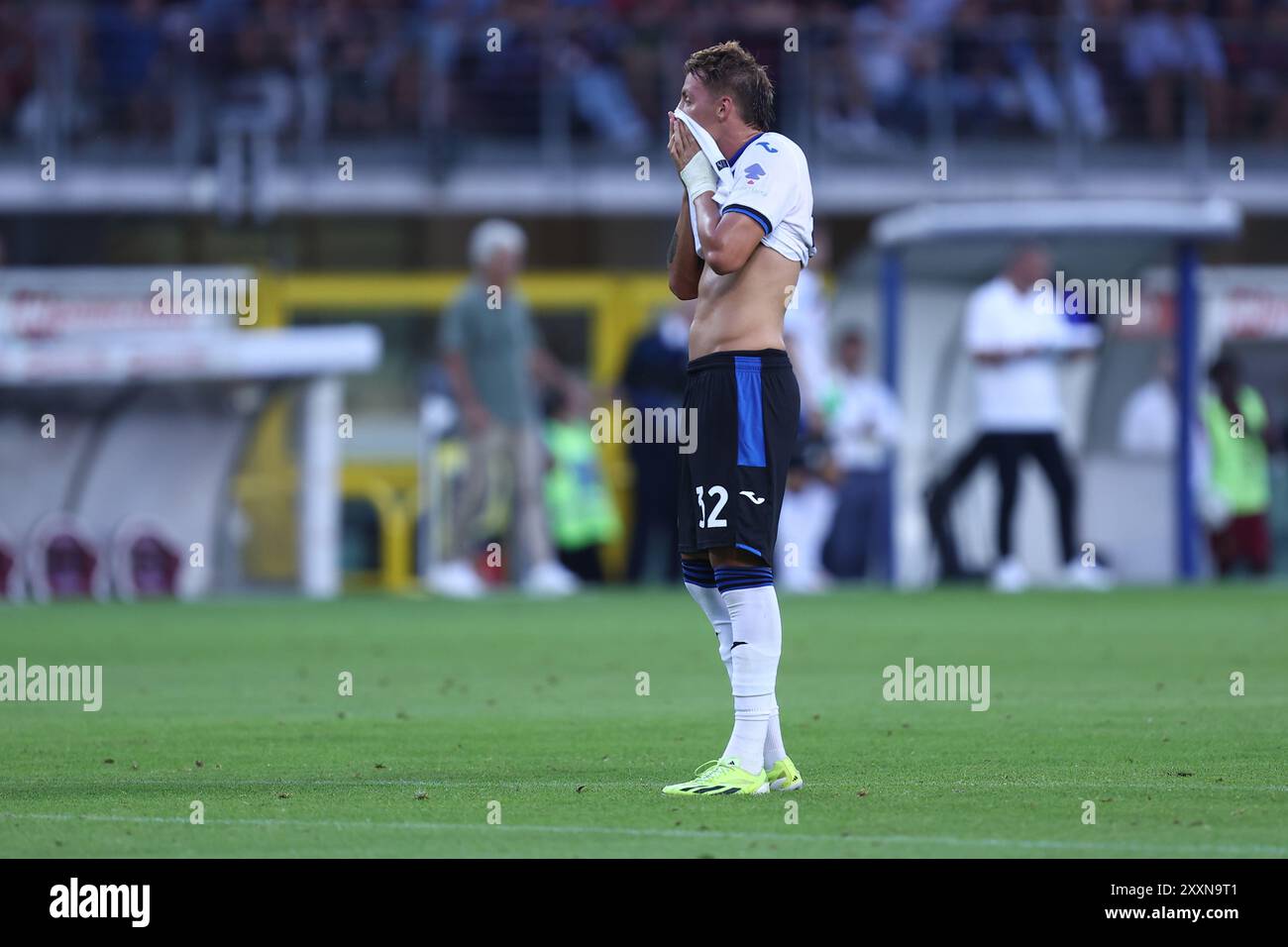 Turin, Italie. 25 août 2024. Mateo Retegui d'Atalanta BC semble abattu lors du match de Serie A entre Torino FC et Atalanta BC au Stadio Olimpico le 25 août 2024 à Turin, Italie . Crédit : Marco Canoniero/Alamy Live News Banque D'Images