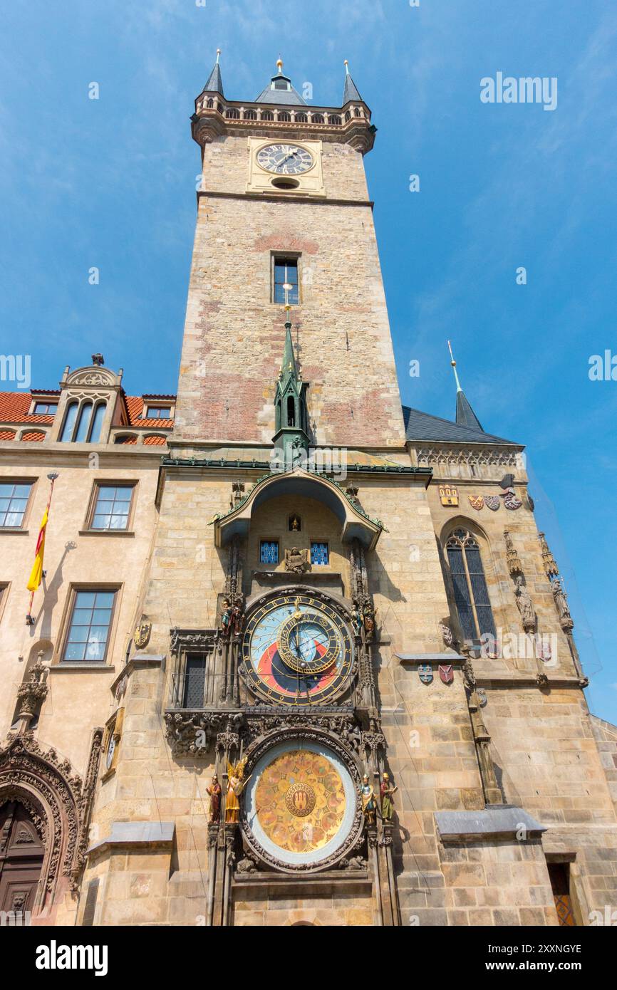 Horloge astronomique historique du XVe siècle Tour de l'ancien hôtel de ville de Prague Banque D'Images