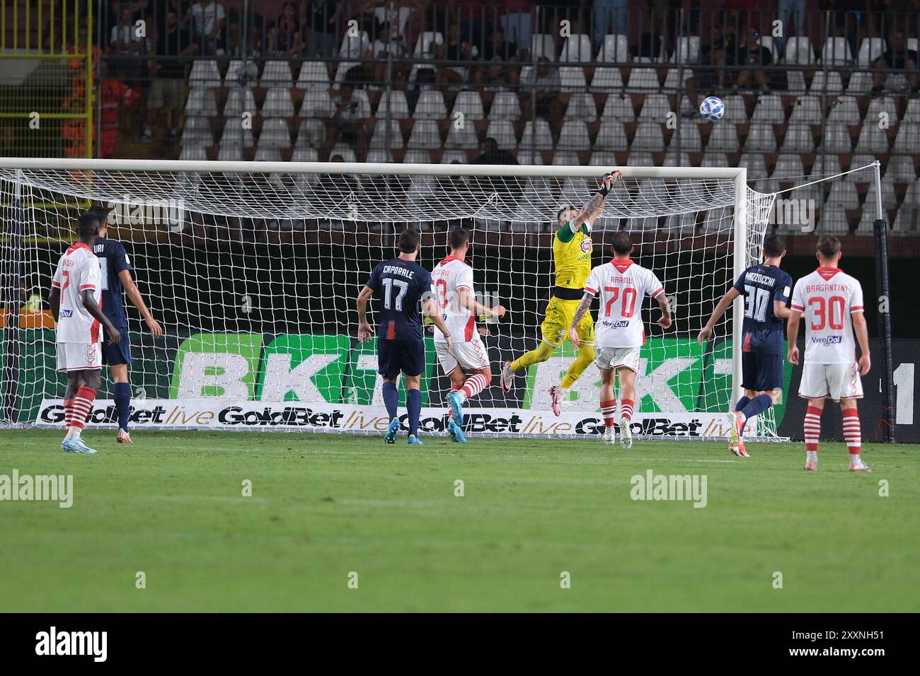 Marco Festa de Mantova 1911 lors du match de championnat italien de football de Serie B entre Mantova 1911 et Cosenza Calcio 1914 au stade Danilo Martelli le 25 août 2024, Mantoue, Italie. Banque D'Images