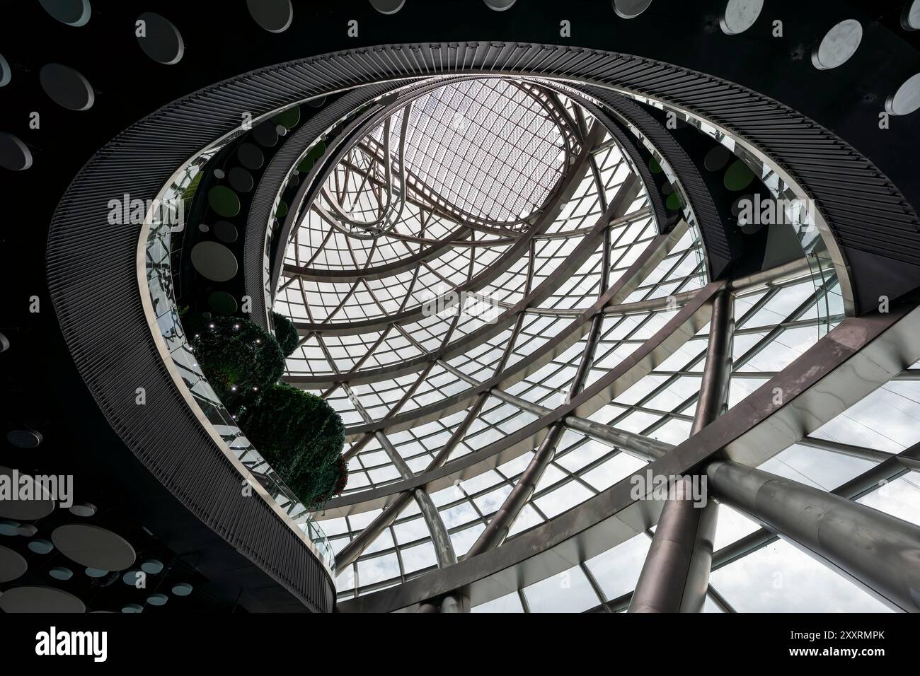 Astana, Kazakhstan - 23 août 2024 : intérieur de Nur Alem, Musée de l'énergie du futur construit pour l'Expo 2017 à Astana. Banque D'Images