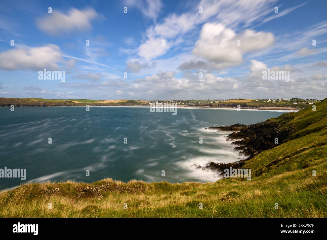 Vue côtière le long de la côte atlantique à Cornwall Banque D'Images
