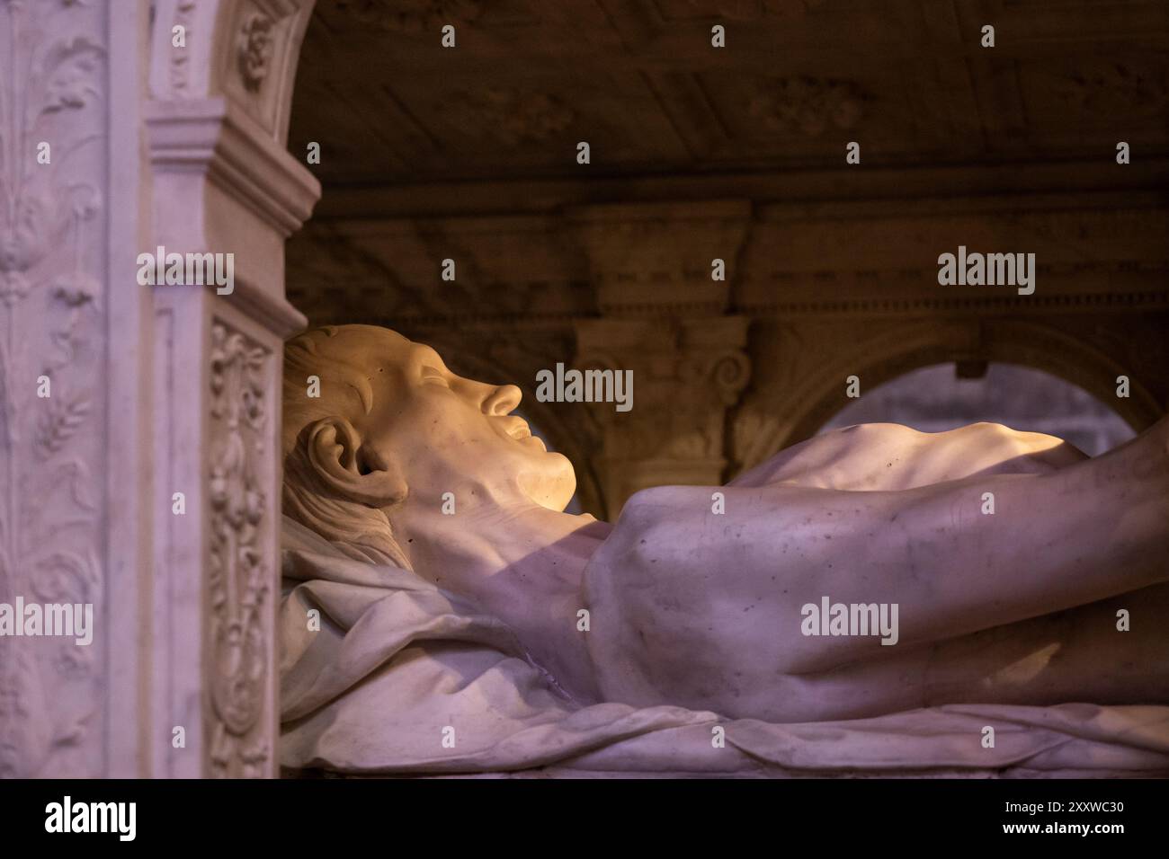 Tombeau Louis xvi à la basilique Saint-Denis à Paris, France Banque D'Images