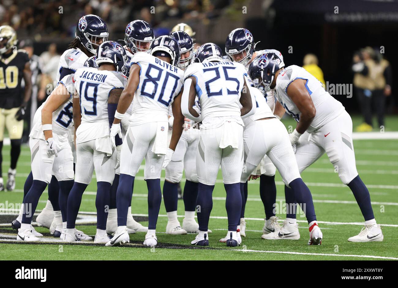 La Nouvelle-Orléans, États-Unis. 25 août 2024. Les Titans du Tennessee attaquent lors d'un match de pré-saison de la National Footbal League au Caesars Superdome le dimanche 25 août 2024 à la Nouvelle-Orléans, en Louisiane. (Photo de Peter Forest/SipaUSA) crédit : Sipa USA/Alamy Live News Banque D'Images