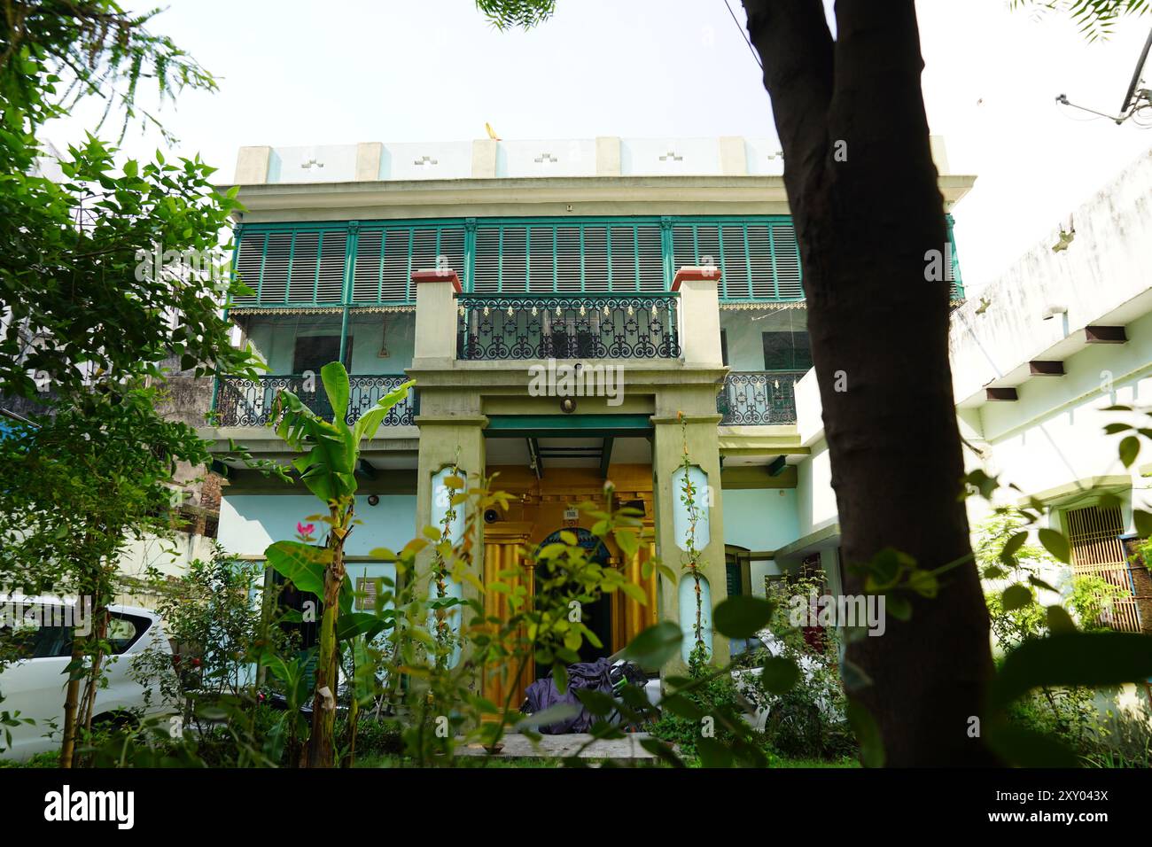 Varanasi, Inde. 19 juillet 2024. Le Mukti Bhawan (Maison du Salut) est situé au milieu de Varansi. Les hindous viennent ici pour mourir et échapper au cycle des renaissances. Crédit : Anne-Sophie Galli/dpa/Alamy Live News Banque D'Images