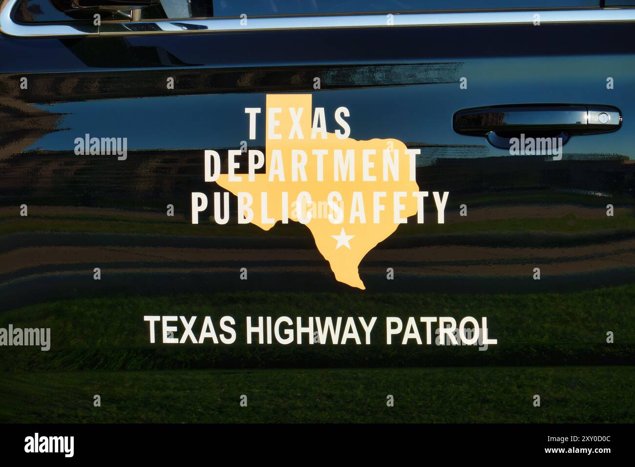 Texas Highway Patrol, division du département de la sécurité publique du Texas. Logo, joint de porte sur un véhicule State Trooper à Austin, Texas, États-Unis. Banque D'Images